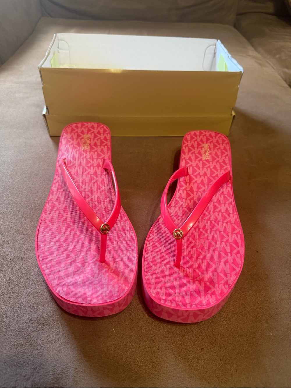 Michael Kors Hot Pink MK Logo Platform Flip Flops with Gold Charm